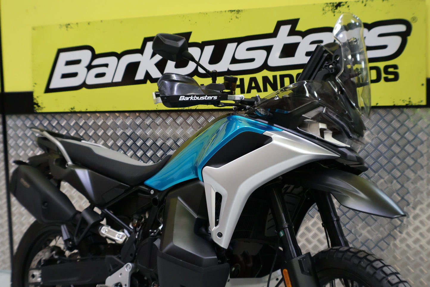Barkbusters BHG-149 Hardware Kit für CF-Moto 1000 black