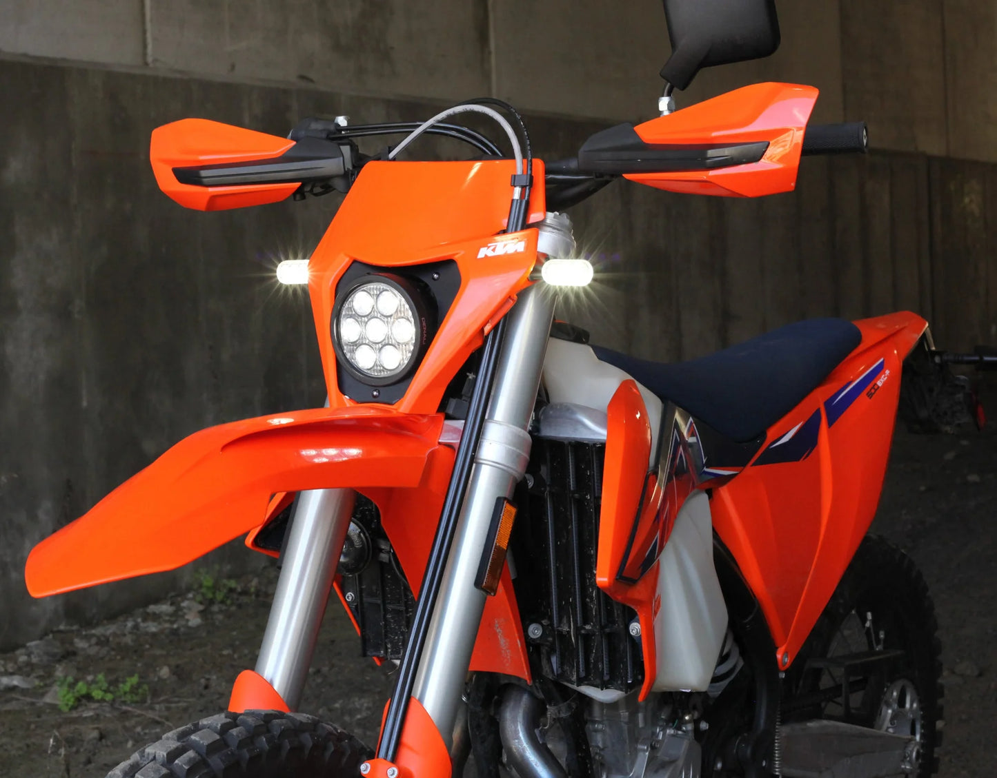 DENALI T3 Switchback M8 LED-Blinker – vorne