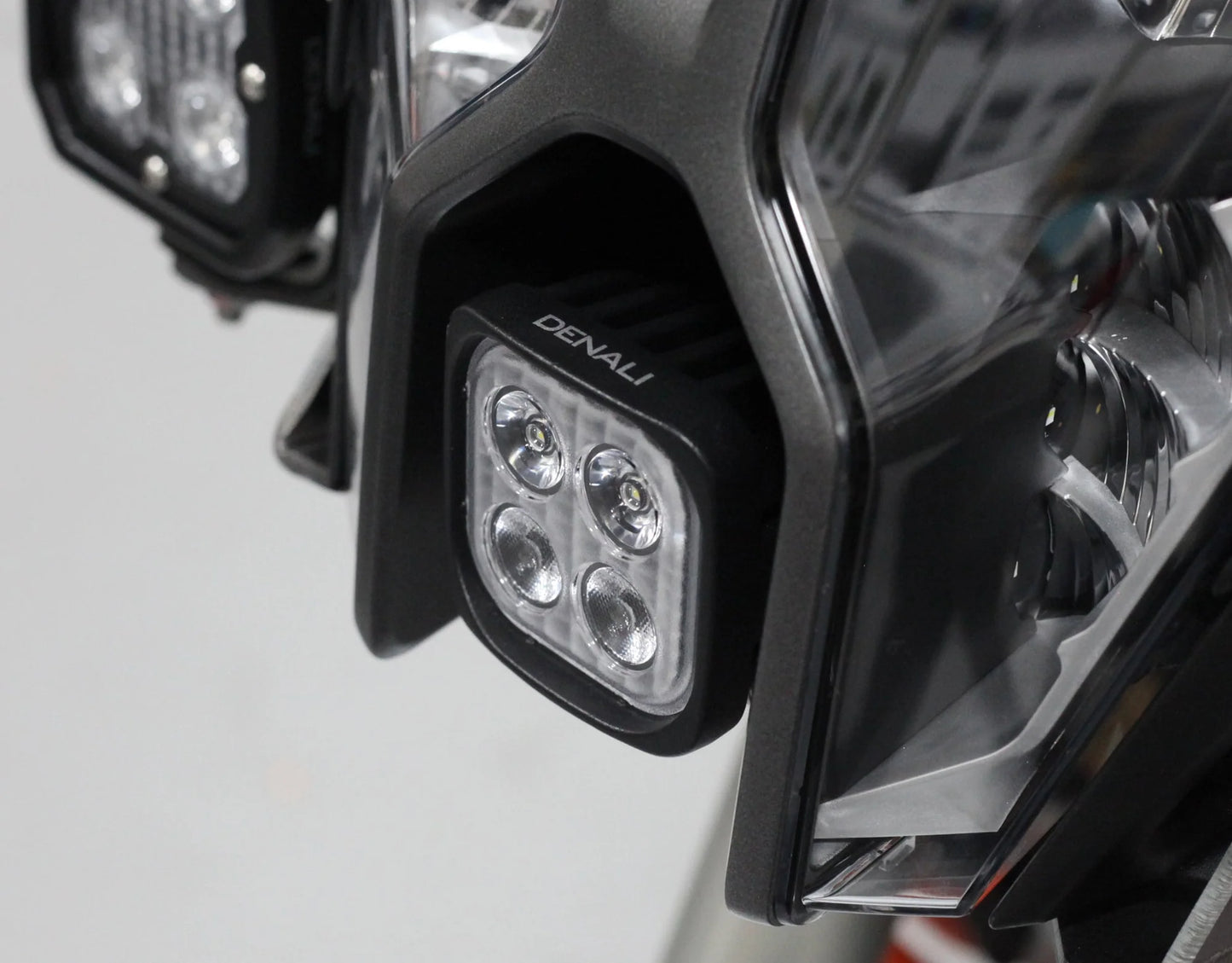 Support de feu central DENALI S4 - KTM 1290 Adventure R 21' (utilisable uniquement sans ACC)