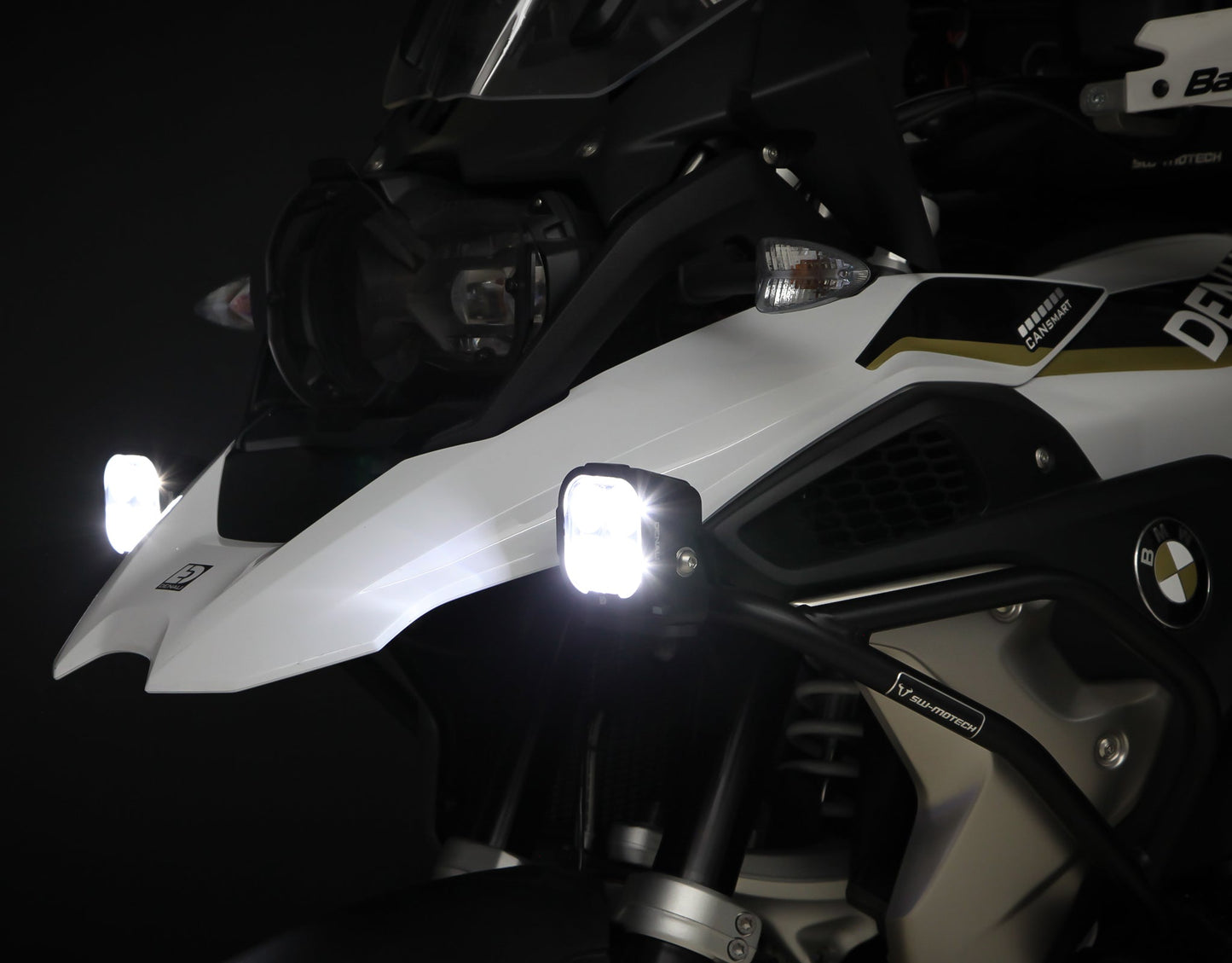 DL4  LED Zusatzscheinwerfer / DRIVING LIGHT W/ DATADIM TECHNOLOGY