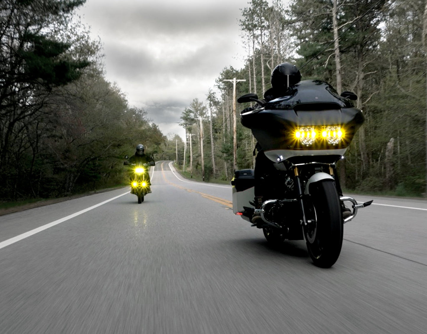Kit de mise à niveau des phares à LED D14 Destroyer – Harley-Davidson Road Glide (2015-2023)